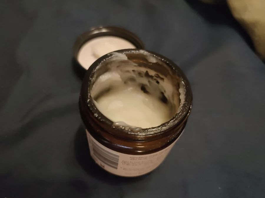 Customer photo 1 attached to Alyson Coles’s Tallow & Honey Balm review