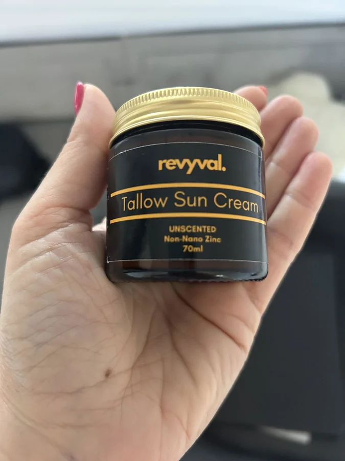 Customer photo 1 attached to jayne’s Tallow Sun Cream review